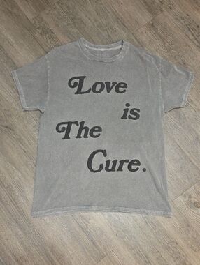 PacSun • Washed Gray Crewneck Tee